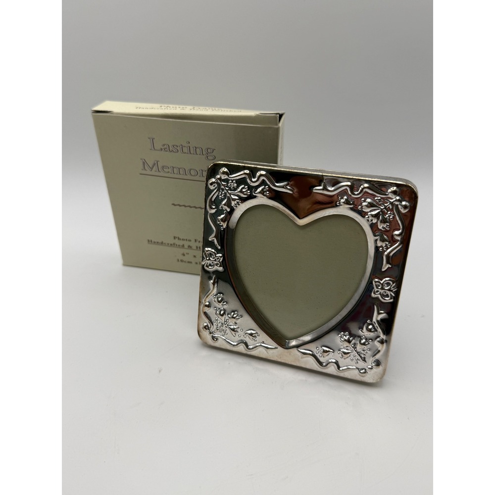 Vtg Lasting Memories Silver Heart Photo Frame 4x4 Floral Embossed New in Box
